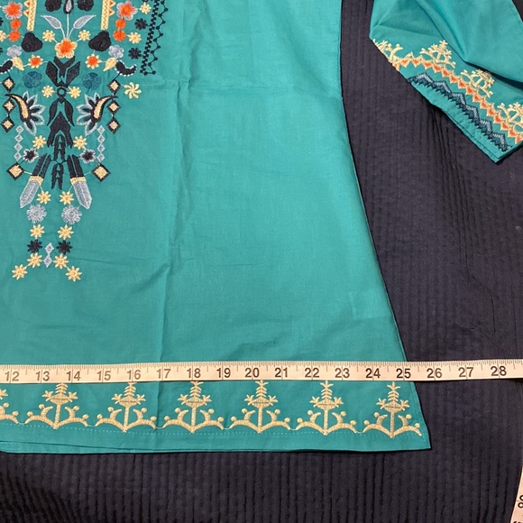 NEW Vyshyvanka Floral Embroidery Blouse,  XL - Picture 4 of 6